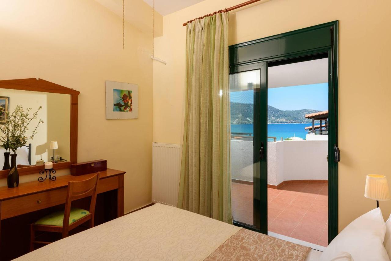 Zoe'S Sea View Apartment Skala Potamia  Esterno foto